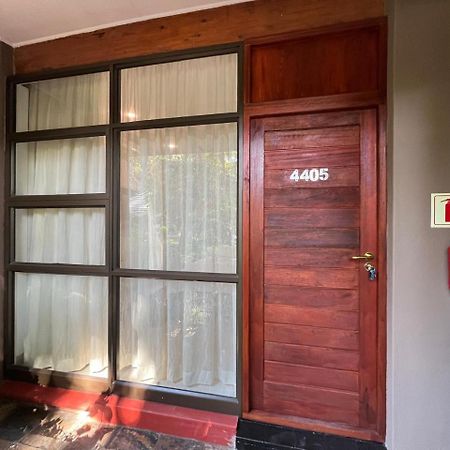 Forty 4 On Hoog Polokwane Esterno foto